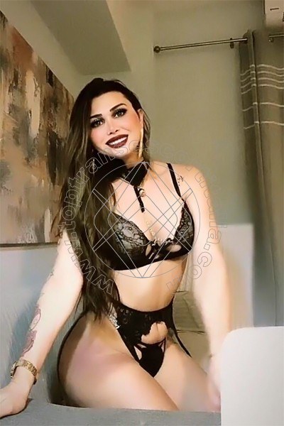 Foto 12 di Paloma Gucci transescort Atene