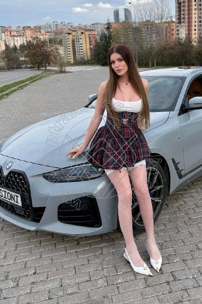Foto 2 di Valeria Sei transescort Istanbul