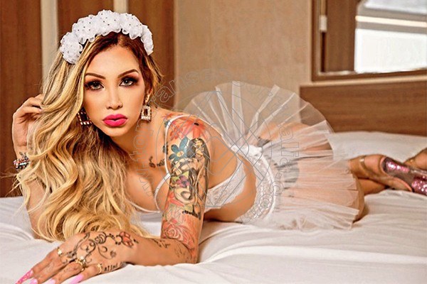 Foto 84 di Rebecca Isabell transescort Milano