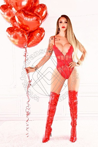 Foto 38 di Rebecca Isabell transescort Milano