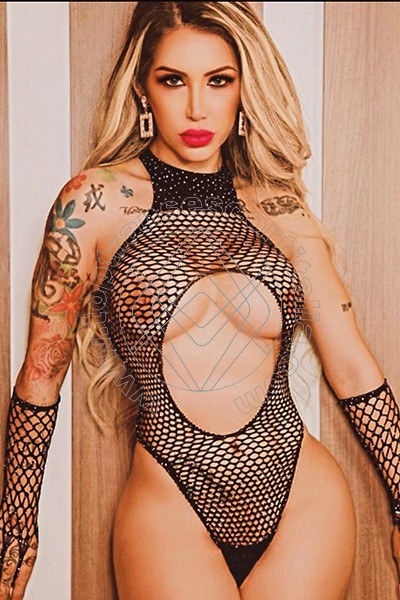 Foto 30 di Rebecca Isabell transescort Milano