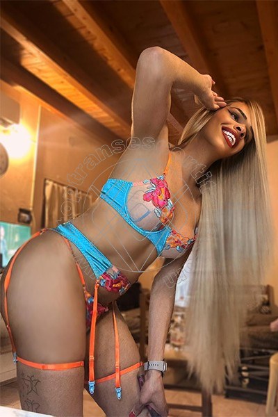 Foto 18 di Vitoria Evans transescort Firenze