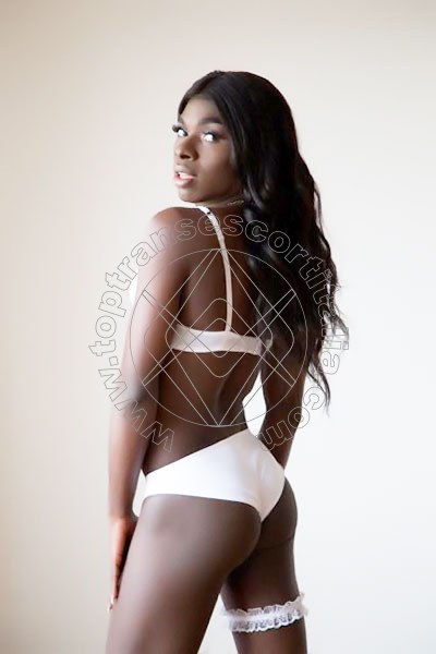 Foto 61 di Safira Sant'z transescort Milano
