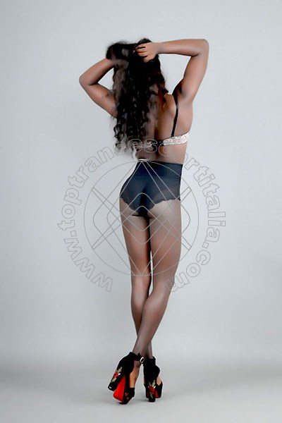 Foto 50 di Safira Sant'z transescort Milano