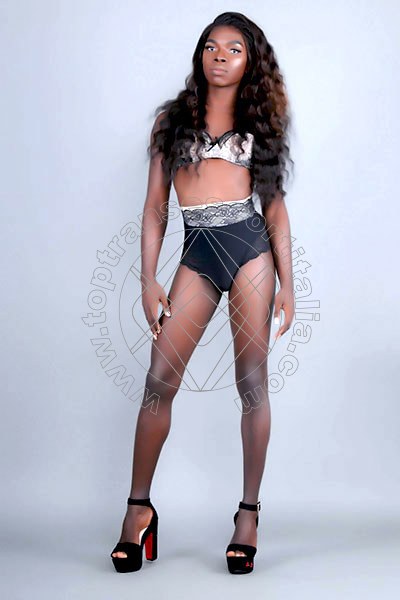 Foto 49 di Safira Sant'z transescort Milano