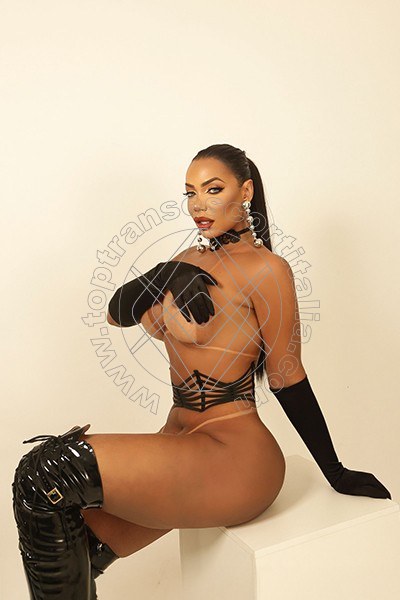 Foto 6 di Milla Dotata transescort Bergamo