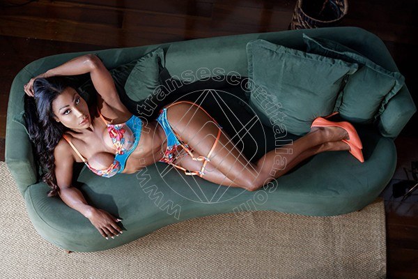 Foto 8 di Jessika Valenssa transescort Parma