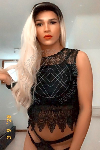 Foto 48 di Giulia Araujo transescort Torino