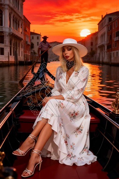 Foto 15 di Monica Kicelly transescort Parma