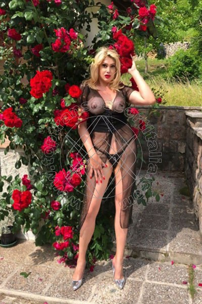 Foto 65 di Yasmin Angel transescort Lido Di Dante