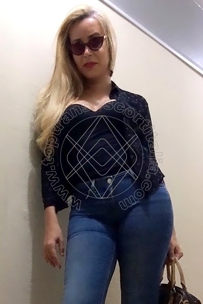 Foto 1 di Jenny Lopez transescort Busto Arsizio
