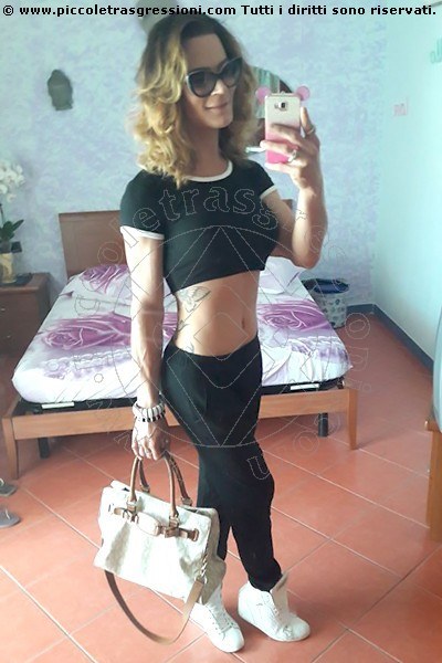 Foto selfie 17 di Priscilla Beckham transescort Alessandria