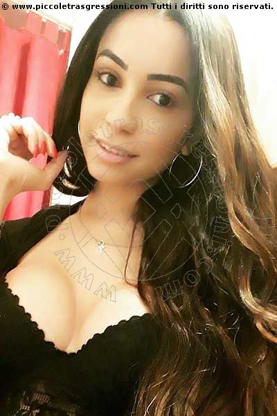 Foto selfie 14 di Alice transescort Beausoleil