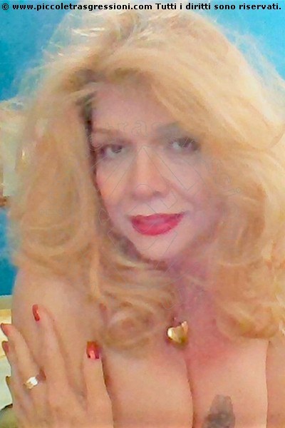 Foto selfie 1 di Madame Lulu transescort Porto