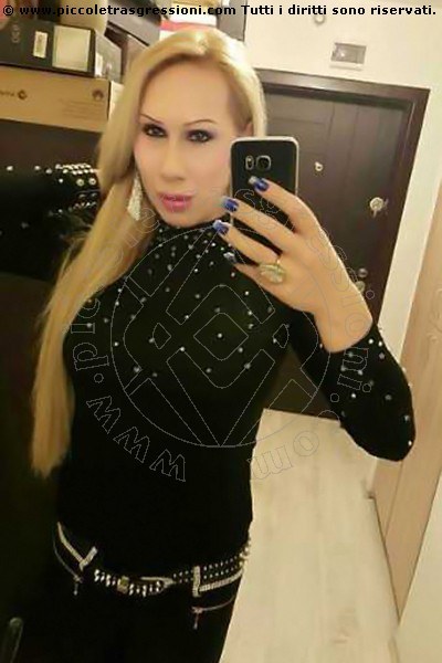 Foto selfie 6 di Laura Alexandratou transescort Sofia
