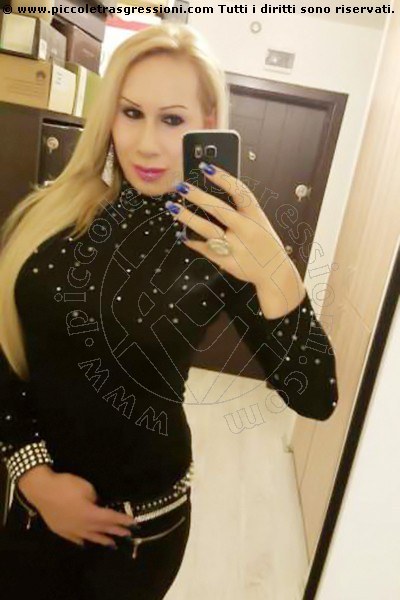 Foto selfie 5 di Laura Alexandratou transescort Sofia