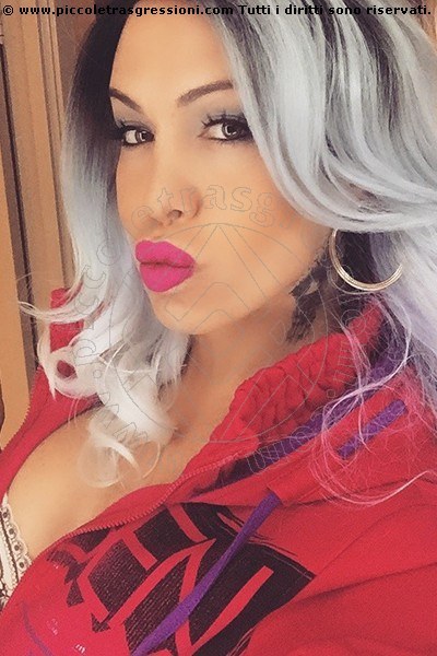 Foto selfie 1 di Danika Dreamz transescort Edmonton
