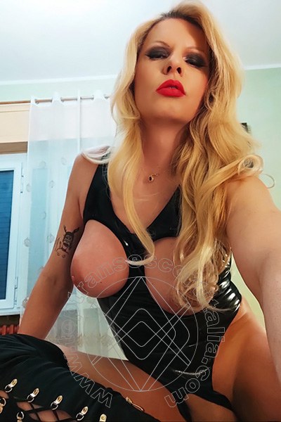 Foto selfie 7 di Chanelly Silvstedt transescort Voghera