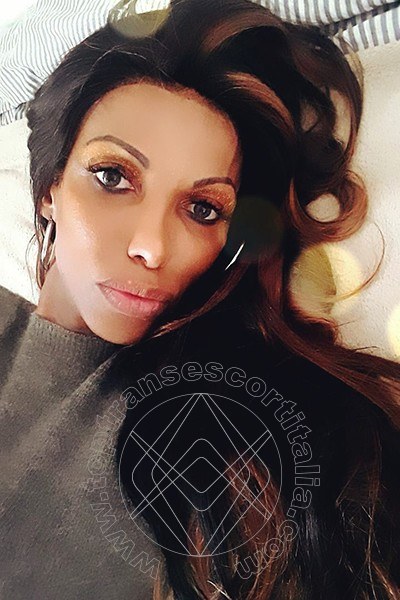 Foto selfie 5 di Patrícya Monson Xl transescort Sesto San Giovanni