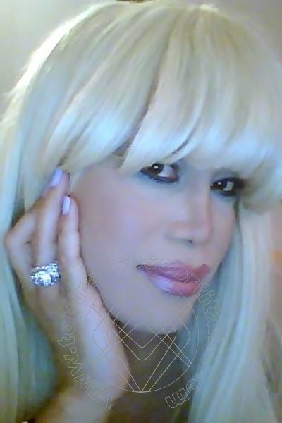 Foto selfie 989 di Nicole Vip Venturiny transescort Milano