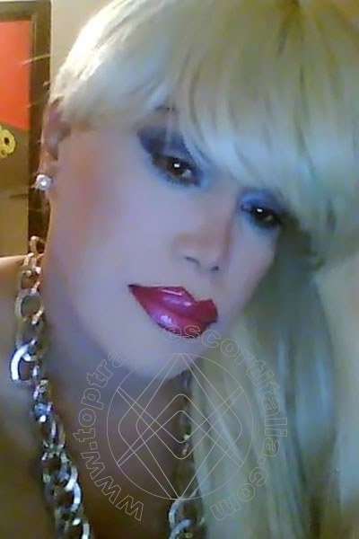 Foto selfie 988 di Nicole Vip Venturiny transescort Milano