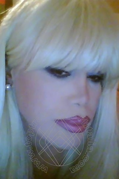 Foto selfie 943 di Nicole Vip Venturiny transescort Milano