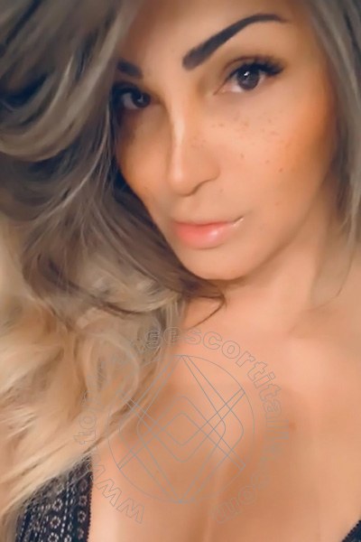 Foto selfie 17 di Divina transescort Marcon