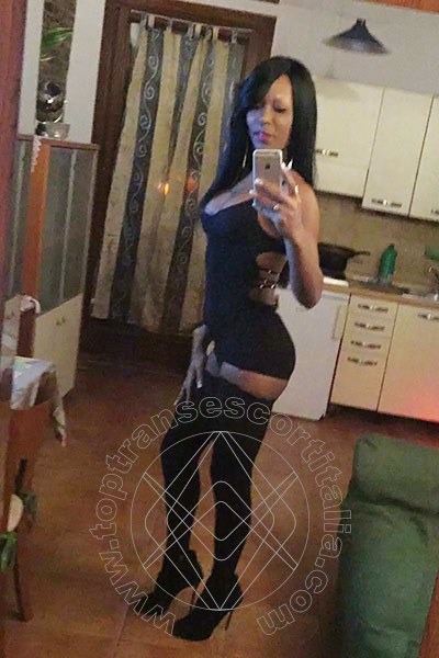 Foto selfie 8 di Meg Castellani transescort Cinisello Balsamo