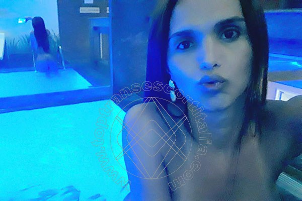 Foto selfie 15 di Fabricia Larraine transescort Gallarate