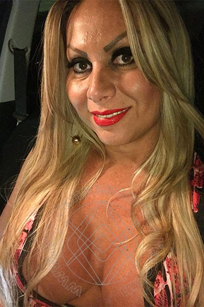 Foto selfie 13 di Bianca Voguel Pornostar transescort Milano