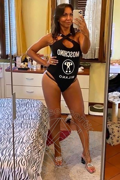 Foto selfie 208 di Emme transescort Alba Adriatica