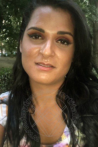 Foto selfie 37 di Yasmin Laura transescort Torino