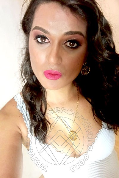 Foto selfie 14 di Yasmin Laura transescort Torino