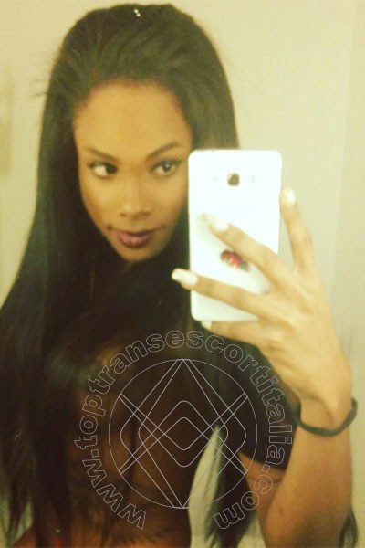 Foto selfie 41 di Adhara transescort Düsseldorf