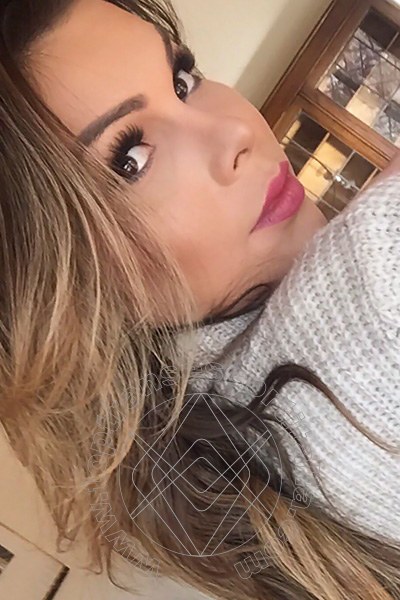 Foto selfie 85 di Thais Ferraz transescort Roma