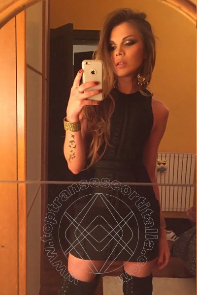 Foto selfie 71 di Thais Ferraz transescort Roma