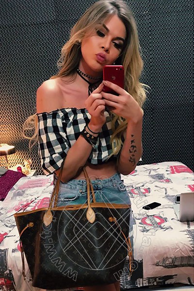 Foto selfie 72 di Thais Ferraz transescort Roma
