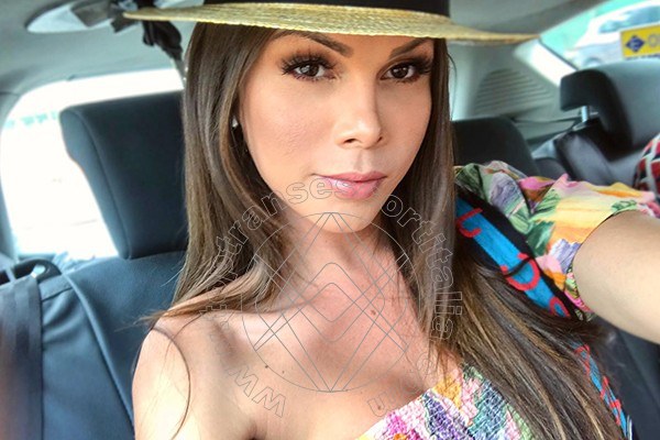 Foto selfie 62 di Thais Ferraz transescort Roma
