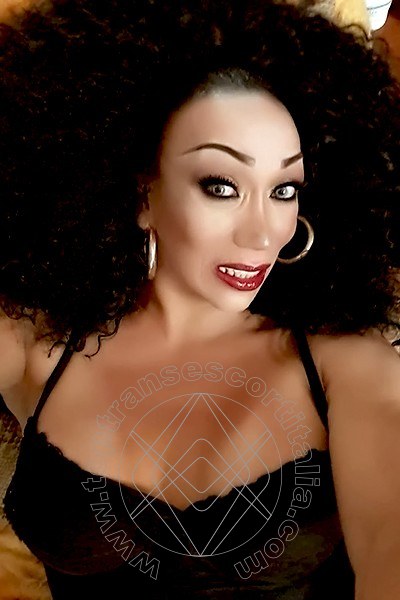 Foto selfie 1 di Giorgia Milf transescort Taranto