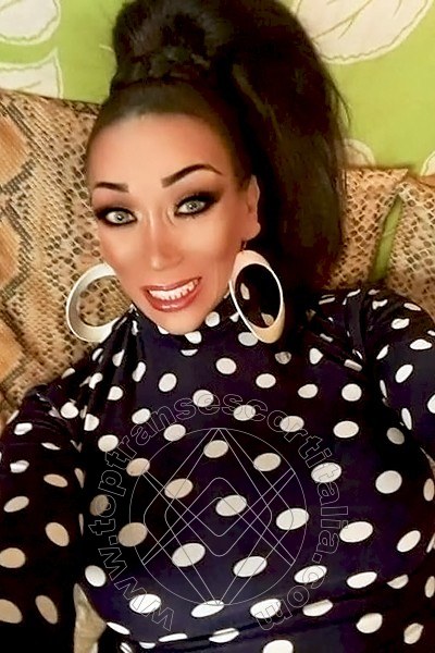 Foto selfie 2 di Amanda transescort L'aquila