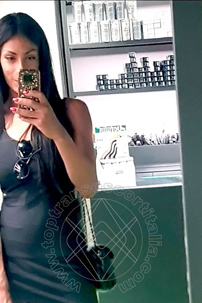 Foto selfie di Yasmin Tx transescort Firenze