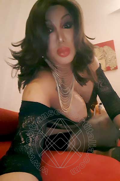 Foto selfie 16 di Veronica Party transescort Napoli