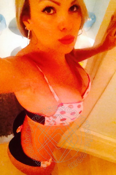 Foto selfie 130 di Hilary Hot transescort Roma