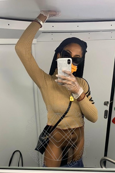 Foto selfie hot 122 di Bruna Ferragni transescort Martina Franca