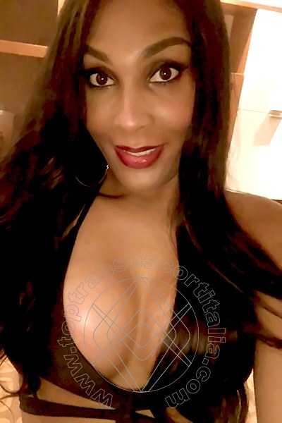 Foto selfie 25 di Thalita Top Xxxl transescort Francavilla Al Mare