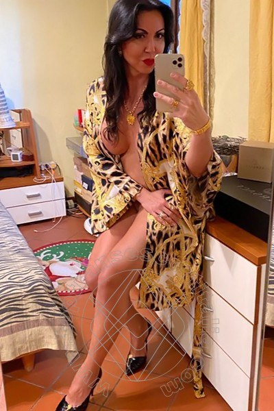 Foto selfie 146 di Emme transescort Alba Adriatica