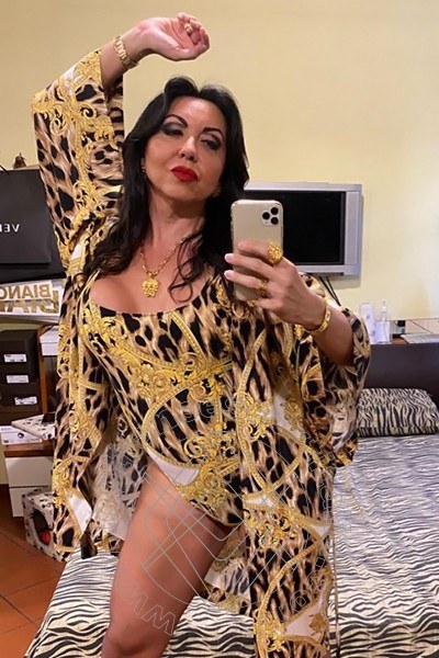 Foto selfie 137 di Emme transescort Alba Adriatica