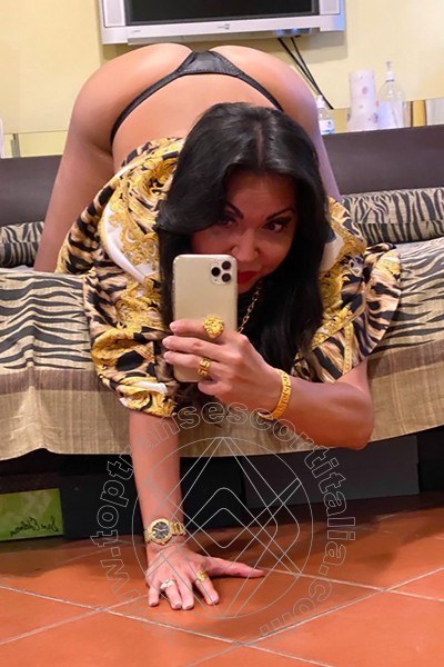 Foto selfie 134 di Emme transescort Alba Adriatica
