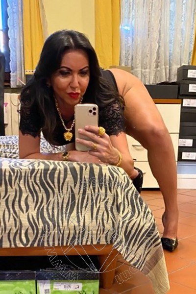 Foto selfie 159 di Emme transescort Alba Adriatica