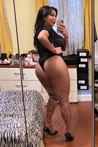 Foto selfie 153 di Emme transescort Alba Adriatica